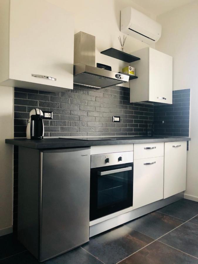Апартаменты Blaxej, Nel Cuore Di Verona, Moderno Ed Elegante, 4 Posti Letto, Wi-Fi, Self Check In Экстерьер фото