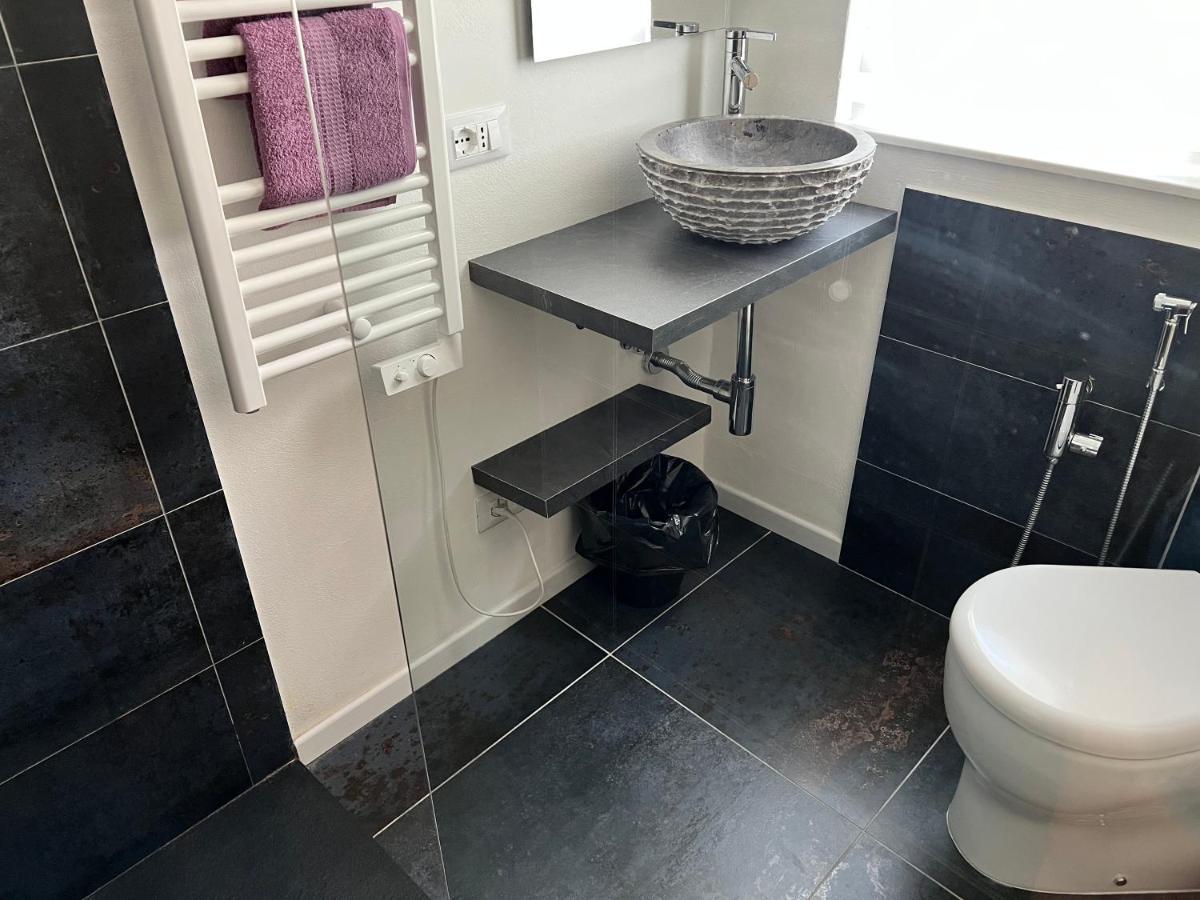 Апартаменты Blaxej, Nel Cuore Di Verona, Moderno Ed Elegante, 4 Posti Letto, Wi-Fi, Self Check In Экстерьер фото